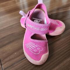 ピンクの靴の画像