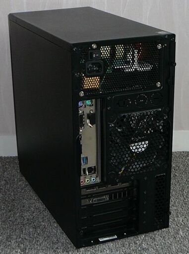 美品　高性能 ゲーミングPC528　値下