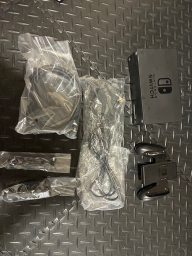 【中古美品】ニンテンドーSwitch