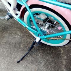 子供用自転車の画像
