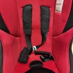 Combi ミニマグランデ レッドルースター　チャイルドシートの画像
