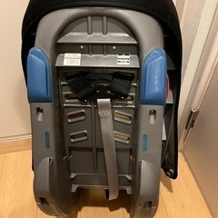 Combi ミニマグランデ レッドルースター　チャイルドシートの画像