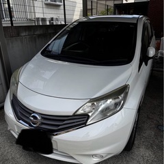日産　NOTE