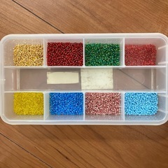 ビーズおまとめ売り　ケース付きの画像