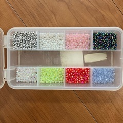 ビーズおまとめ売り　ケース付きの画像