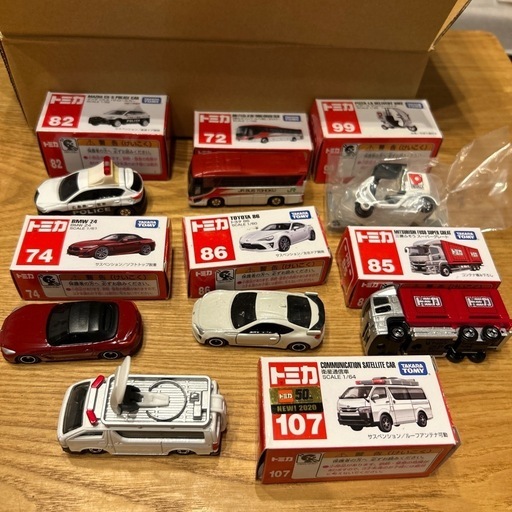 【決まりました】トミカ　36台セット