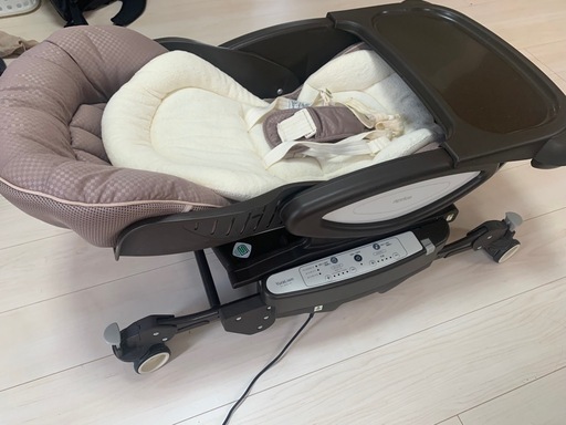 Aprica  ユラリズム