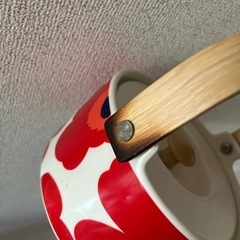 マリメッコ　ティーポットの画像