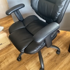 本日まで ★Nitori☆ニトリのオフィスチェア★定価1万円相当の画像