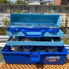 釣り用品 釣り針 糸 等まとめて箱売りの画像