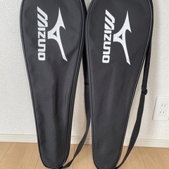 ミズノ　バドミントンラケット2本セットの画像
