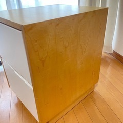 木製　収納棚の画像