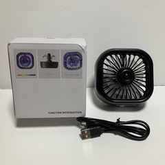 【新品】スクエア 小型扇風機 車用 エアコン口取付型 風量3段階 LEDライト USBの画像