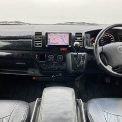 🚗トヨタハイエース🚗入庫いたしました(^O^)０の画像