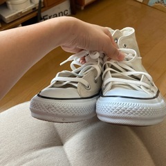 コンバース　24センチ　ハイカットスニーカー　箱あり3回のみ使用　美品　　の画像