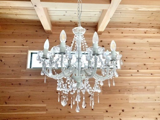 豪華　シャンデリア　8灯