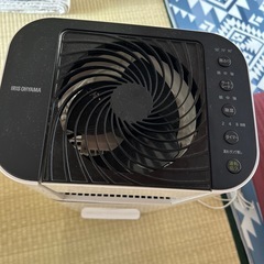 アイリスオーヤマの除湿機の画像