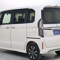 大人気の Ｎ　ＢＯＸ 　カスタム　Ｇ　Ｌ　ホンダセンシング 入庫しました！✨の画像