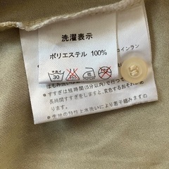 薄手ブラウスの画像