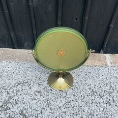 【レトロ調 卓上ミラー（両面・拡大鏡付き）お譲りします】の画像