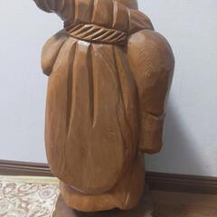 布袋さん木彫り彫刻置物の画像