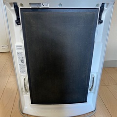 空気清浄機　の画像