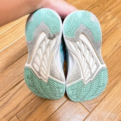 【8/8 17:30 掲載削除】瞬足 スニーカー 18cm 箱無しの画像