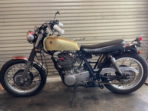 YAMAHA sr400 車検令和9年4月まで