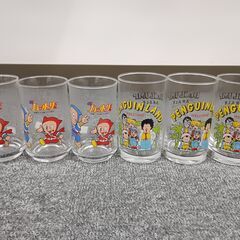 アニメ絵柄のコップ　6個　箱つき