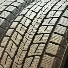 【美品】ハリアー　RAV4  225/65R17 02Q 4本交換工賃込み　ダンロップ　SJ8の画像