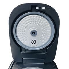 ★炊飯器★アイリスオーヤマ　3合炊き　2020年製　RC-IE30　ブラック　IHジャー　銘柄炊きの画像