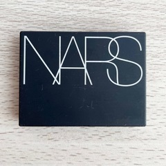 ☆お値引可能☆【極美品】NARS  デュオアイシャドー 3924(1.1g×2色)の画像