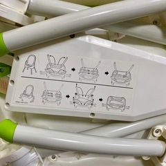 ベビーチェア　フィッシャープライス　デスクの画像