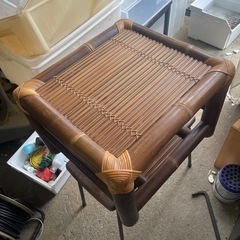 竹製テーブル