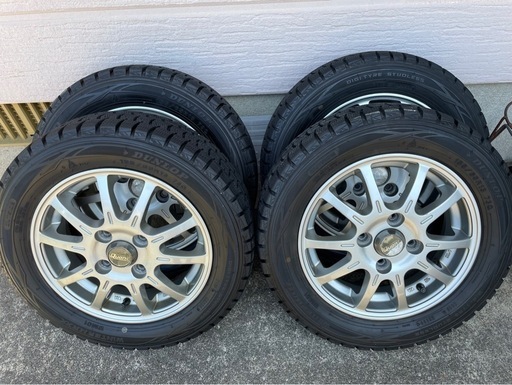 ダンロップスタッドレスタイヤ