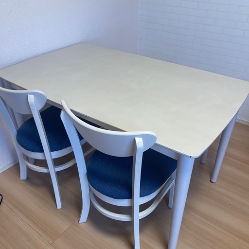 受け渡し予定者あり
ダイニングテーブル椅子セット