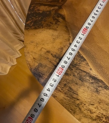 ダイニングテーブル　一枚板　脚付き（黒）