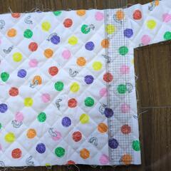 ハギレ　はらぺこアオムシ　キルティングの画像