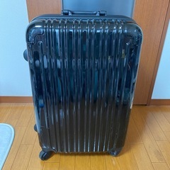 スーツケース ブラックの画像