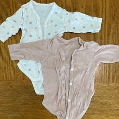 【4枚まとめ売り】70cm前あき肌着の画像