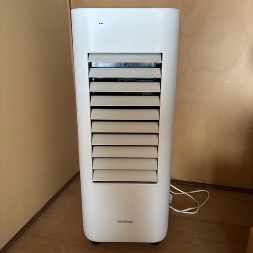 お値下げしました　
アイリスオーヤマ　冷風扇