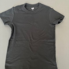 UNIQLO　Tシャツ２枚の画像
