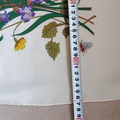 グッチ130㎝大判スカーフの画像
