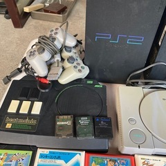 ゲーム機やソフト　レトロゲーム　まとめ売りの画像