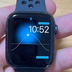 Apple Watch series5セルラー　81%
の画像