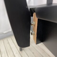 【訳あり】カリモク 肘付きダイニングチェア 幅540×奥行550×高さ875mm 肘の付け根割れあり／リペア・DIY用にの画像