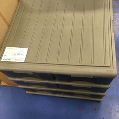 ★リユースのサカイ横浜南店★YM1248  プラスチックチェスト カーキ W74×D70×H63.5 クリーニング済みの画像