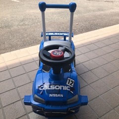 お取引決まりました。コンビカー　子ども用　足蹴り車の画像