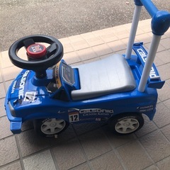 お取引決まりました。コンビカー　子ども用　足蹴り車