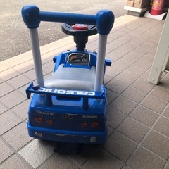 お取引決まりました。コンビカー　子ども用　足蹴り車の画像
